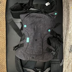 Infantino Baby/Infant Flip 4 In 1 Convertible Carrier Unisex & Shippable 