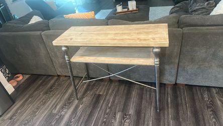 Entryway table