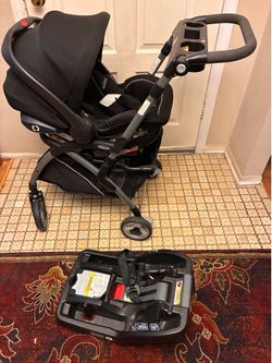 Graco stroller, car seat and base in great condition
