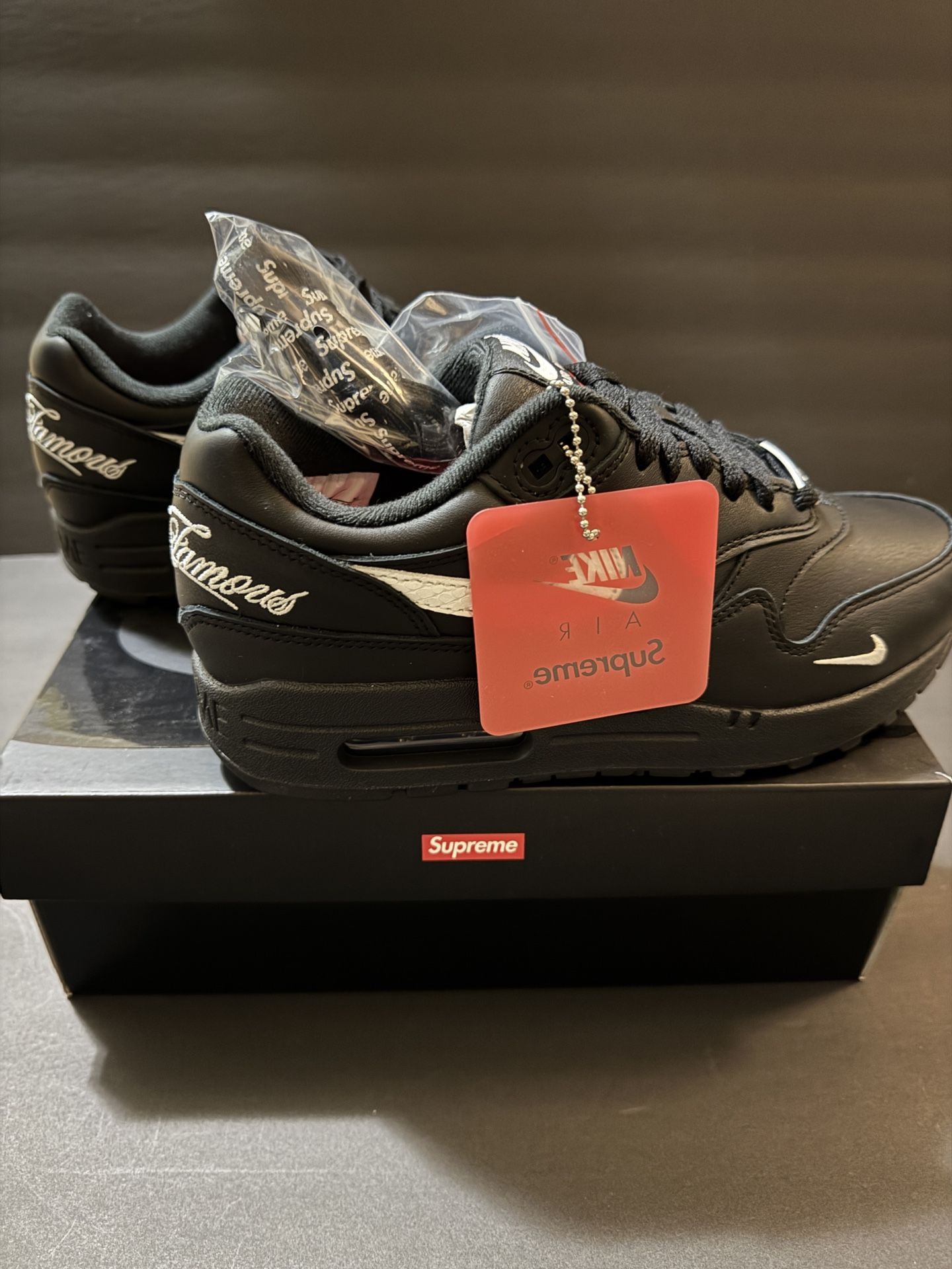 Supreme X Nike Air Max 1 ‘87 SP “ Black “ Size 6.5 “ Black White “