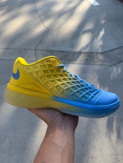Kobe 3 Crenshaw Size 8