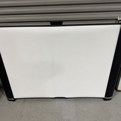 Epson Accolade Duet Model #ELPSC80 Portable Projection Screen