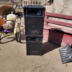 Bocinas De 12". Buen Estado