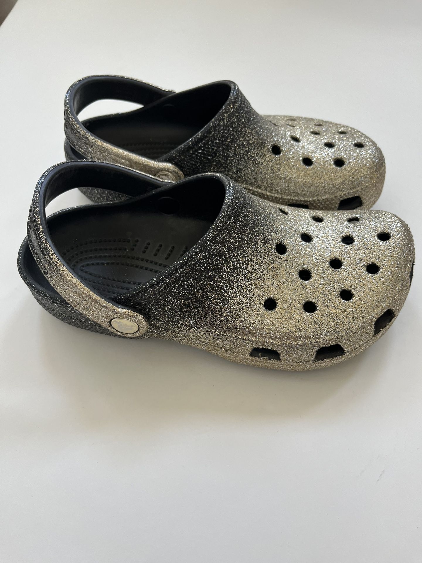 Black And Gold Glitter Crocs Women’s Size 6