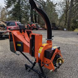 Echo Bear Cat CH5540H Tractor Wood Chipper