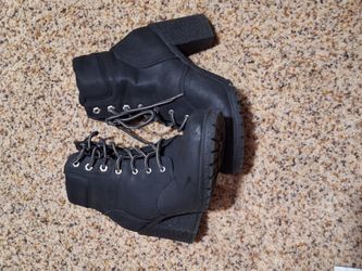 Womens boots