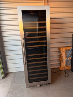 Wine refrigerator NEW