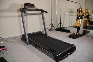 Reebok v1000 treadmill deals