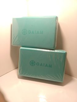 Gaiam Yoga Block Supportive Latex-Free Eva Foam Turquoise Blue Set of 2 NEW SALE