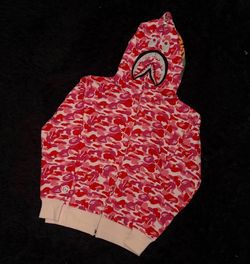 BAPE ZIP UP HOODIE SIZE’S M-L-XL
