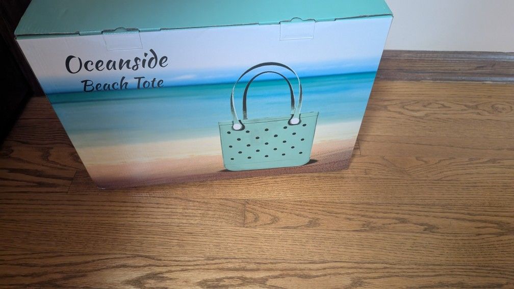 Brand new Rubber Oceanside Beach tote