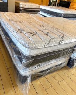 Full size bamboo pillow top mattress