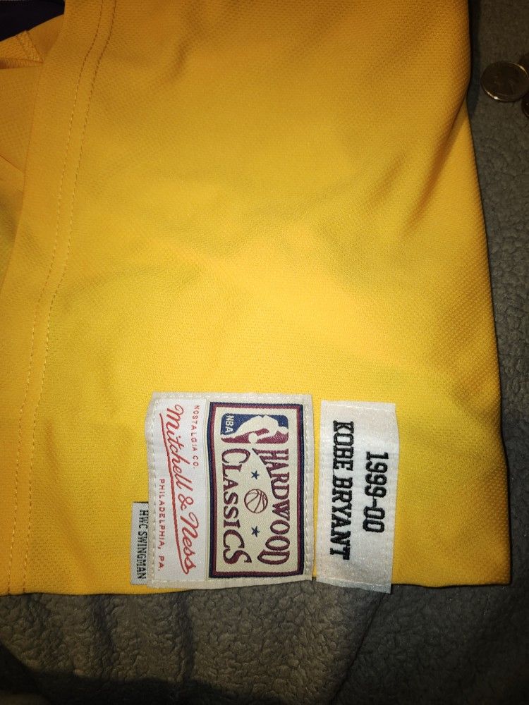 Kobe Bean Bryant Los Angeles Lakers Classic Championship Jersey/XL