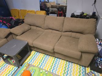 2 couches $50 each