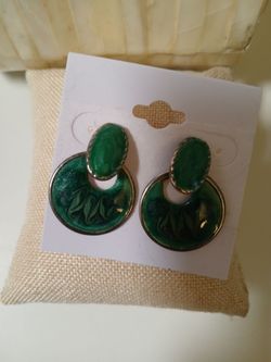 Gold tone green swirl enamel earrings