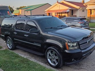 2011 Chevrolet Suburban