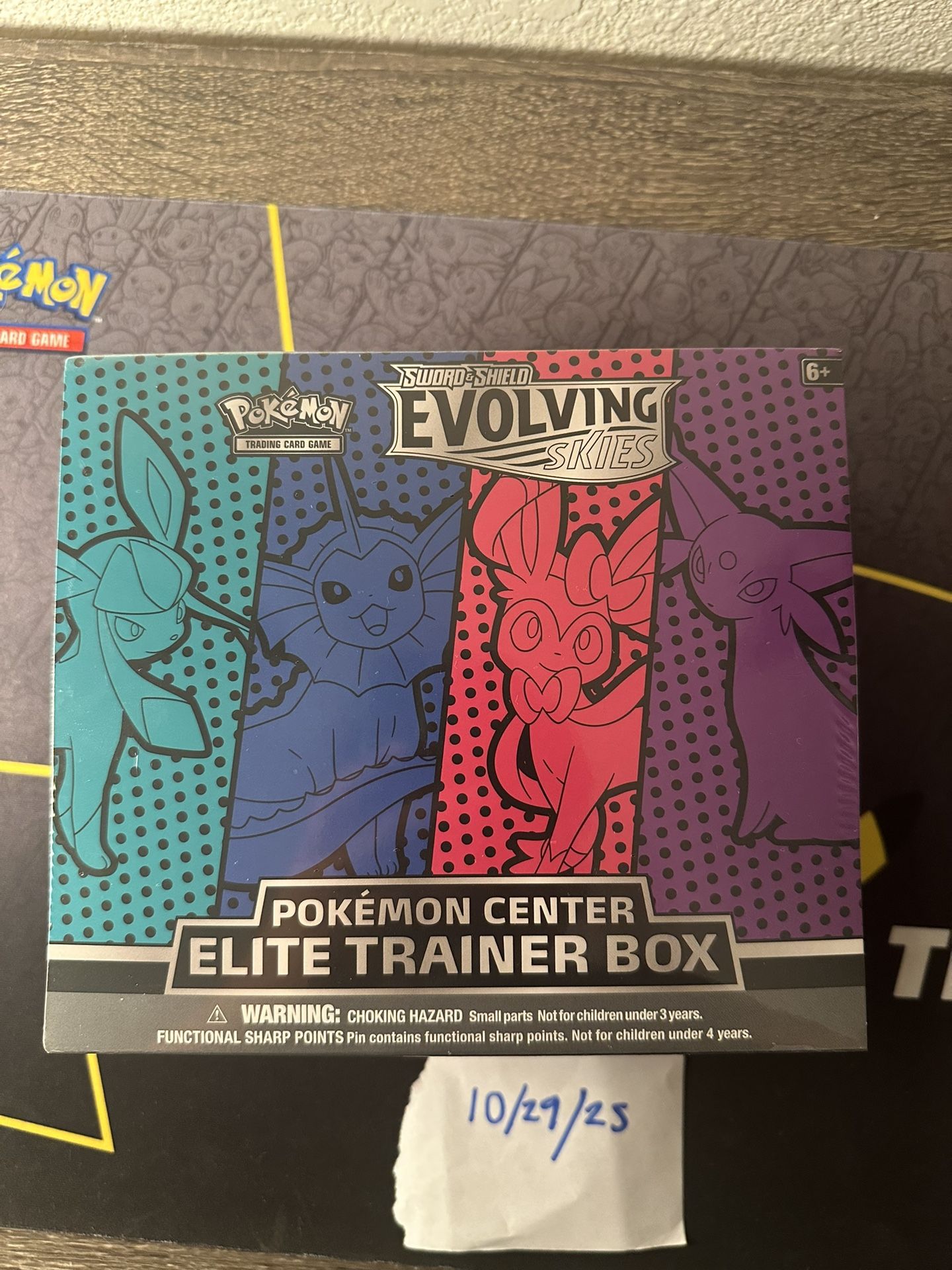 POKEMON CENTER Evolving Skies Elite Trainer Box ETB FACTORY SEALED