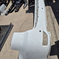 Jeep Grand Cherokee Rear Bumper Oem