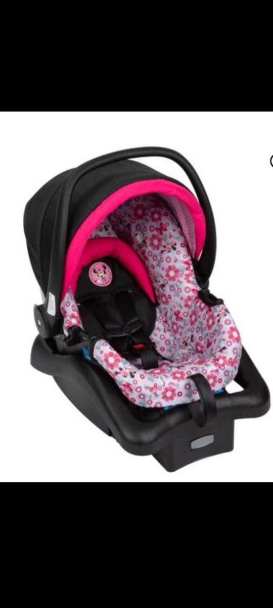 Minnie Mouse Car Seat 