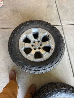 Nitto Recon Grappler 35x12.50x20