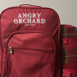 Angry Orchard RARE Picnic Cooler Set 