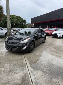 2012 Hyundai Elantra