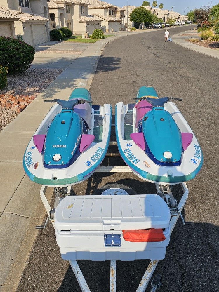 2 Yamaha Wave Ventura Jetskis