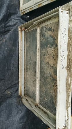 Set of 2 crank out Windows