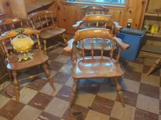 Vintage Oak Wood Dining Room Chairs. 8 Total