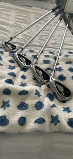 Mizuno JPX 825 PRO
