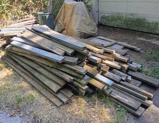 Truckload of Good Used Lumber - Various sizes, many longer boards