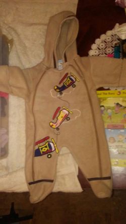 Baby winter suit size 0-3 months