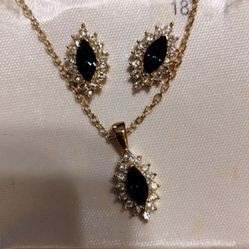 Gold Necklace And Earring Set