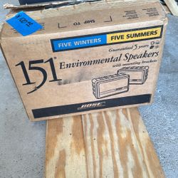 Bose 151 Environmental speakers 