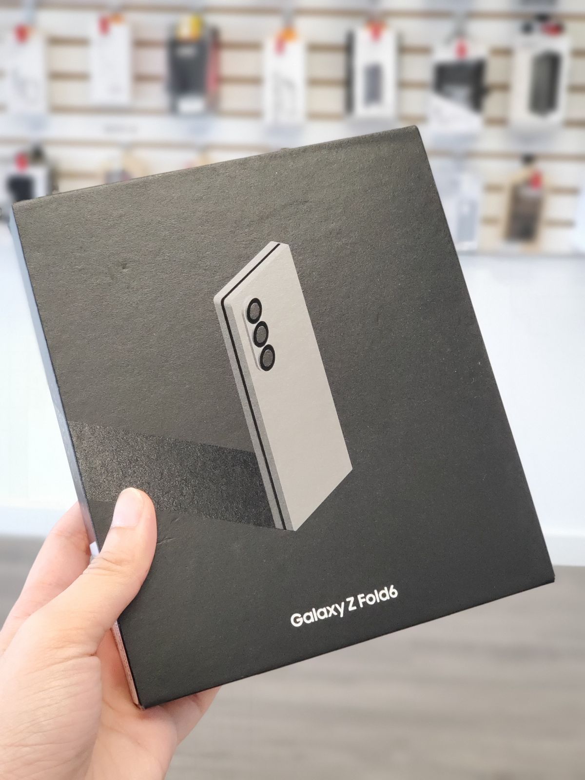 πΈ Massive Drop Alert β Samsung Galaxy Z Fold 6 Now from $749 or $1 to Grab It Today! Save $1,150 Instantly