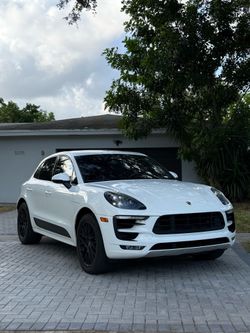 2018 Porsche Macan GTS