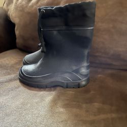 Toddler Boys Snow Boots Size 9