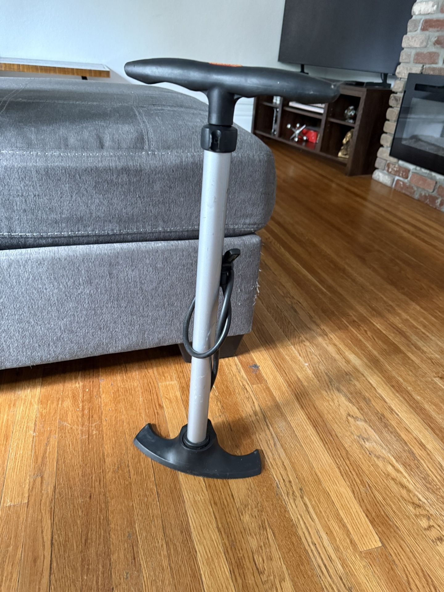 bicycle pump