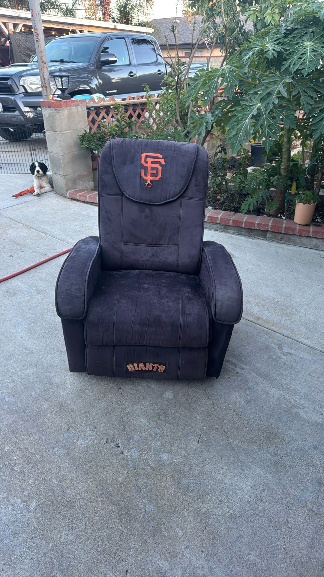 Couch Recliner SF GIANTS