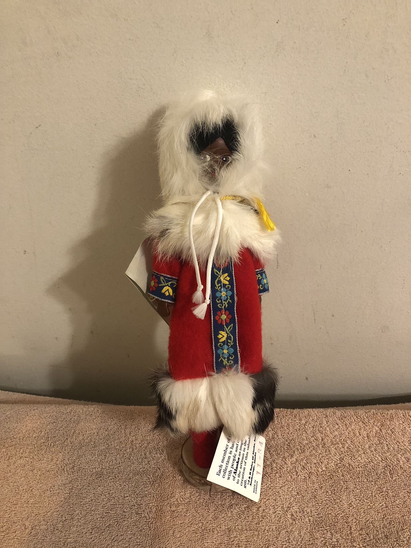 Eskimo Doll J & H Sales Of Alaska #11-34 Genuine Rabbit Fur Trim 11” Doll NWT