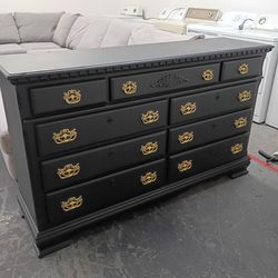 Black large 9 drawer dresser