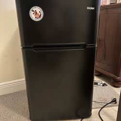 Mini 2 Door Refrigerator 