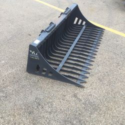 72” Rock Bucket
