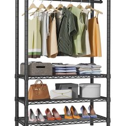 Black Metal Garmet Closet 