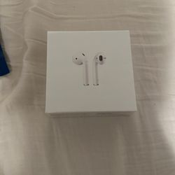 AirPods With Charging Case