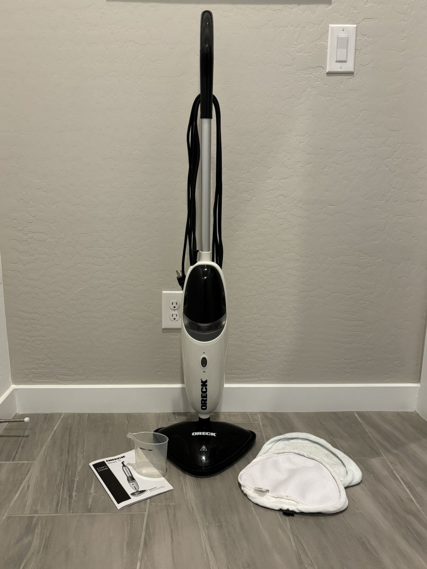 Steam Cleaner STEAM75- Oreck Upright 