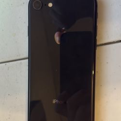 iPhone 8 - 64GB - Space Gray (Unlocked) - Mint Condition