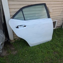 Door Corolla 14-19 Passenger Rear