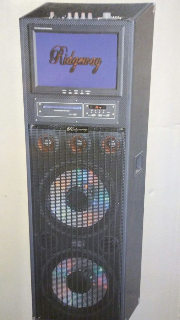 š¢Bluetooth speaker sd card slot usb flash drive fm radio microphone included for karaokeš¶