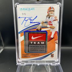 Trevor Lawrence 2021 Immaculate Rookie Patch Auto /5 